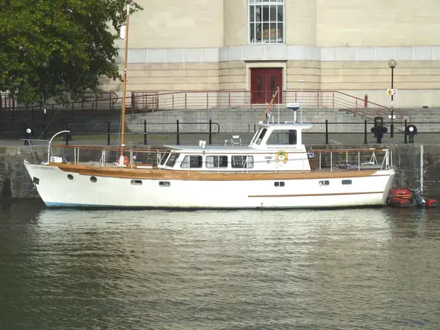 52ft FLEUR DE LYS MOTOR YACHT