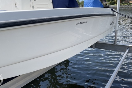 Boston Whaler 170 Dauntless