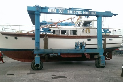 52ft FLEUR DE LYS MOTOR YACHT