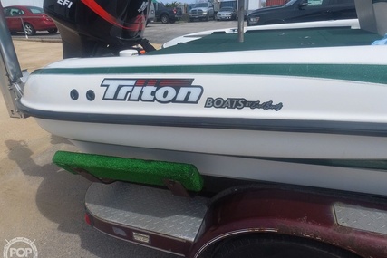 Triton TR-22