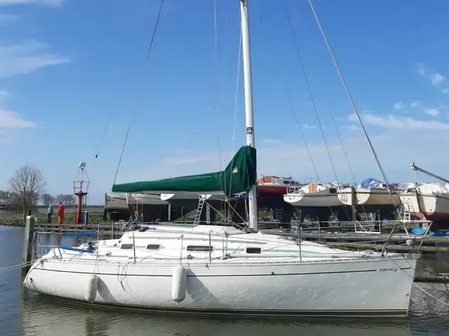 Beneteau First 310