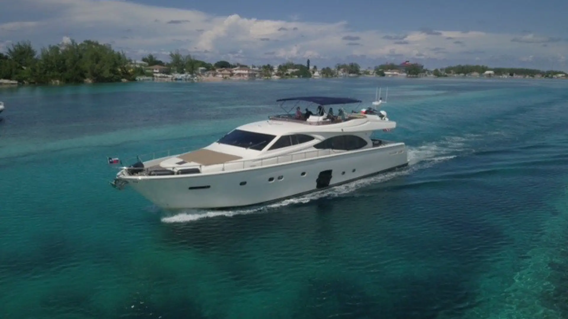 2007 Ferretti 780