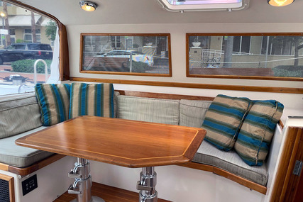 Little Harbor 51 Pilothouse