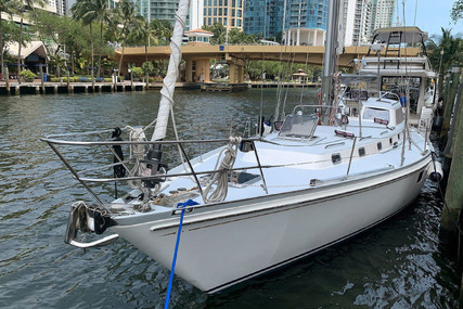 Little Harbor 51 Pilothouse