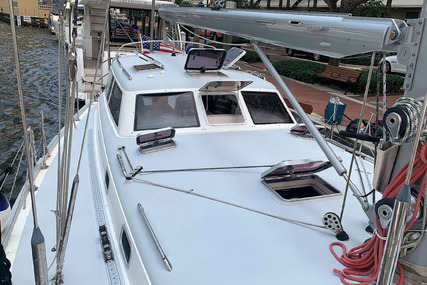 Little Harbor 51 Pilothouse