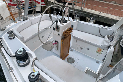 Little Harbor 51 Pilothouse