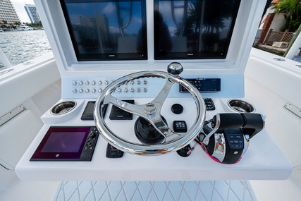 Concept Boats 392 Center Console