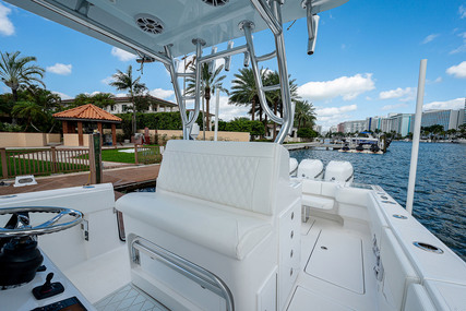 Concept Boats 392 Center Console