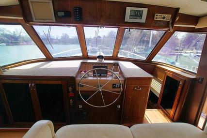 Hatteras 63 Cockpit Motor Yacht