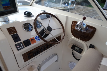 Mainship Boats 30 Pilot Sedan