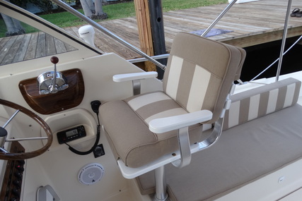 Mainship Boats 30 Pilot Sedan