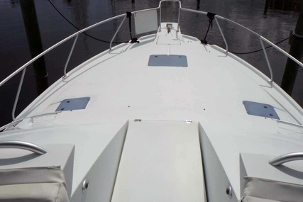 Mainship 40 Sedan Bridge