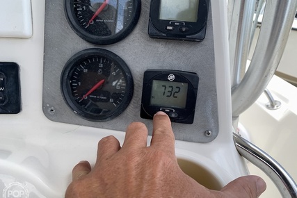 Bayliner 2503 Trophy Pro CC