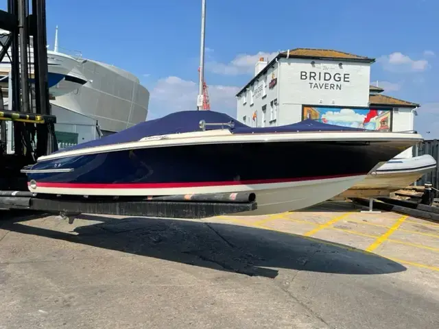 Chris Craft Launch 22