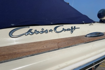 Chris Craft Launch 22