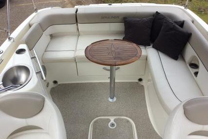 Bayliner 702 Cuddy