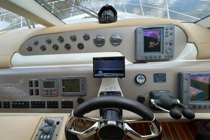 Sealine T52