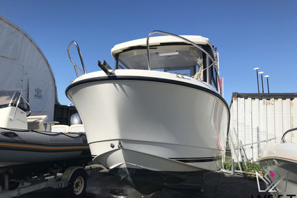 Quicksilver PILOTHOUSE 555