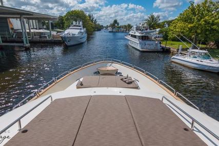 Azimut 105 Yacht