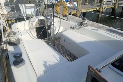 C & C 48 Landfall Pilothouse