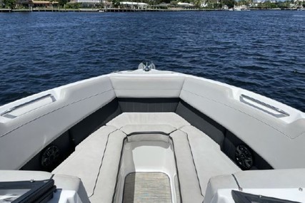 Rinker Q5 OB