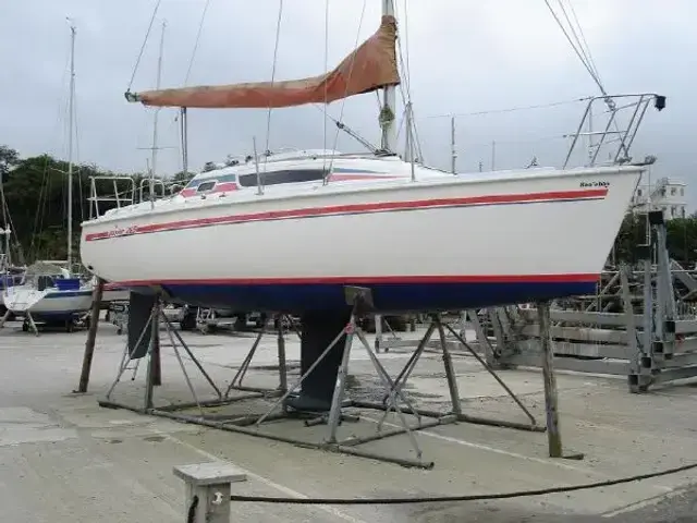 Jaguar Catamarans 265