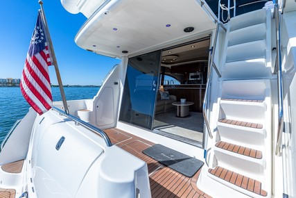 Meridian 580 Pilothouse