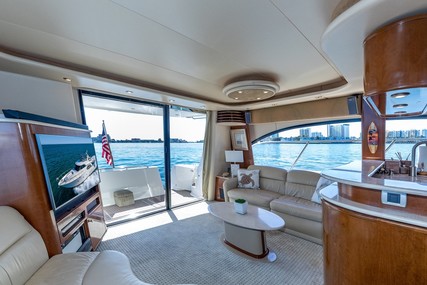 Meridian 580 Pilothouse