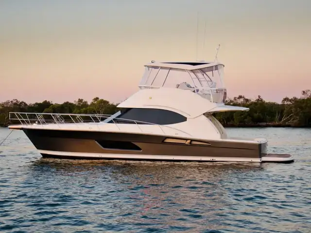 Riviera 45 Open Flybridge Shaft Drive