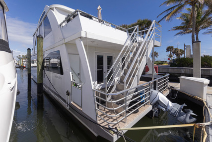 Destination 55 Condo Series Houseboat