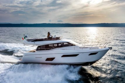 Ferretti Yachts 450