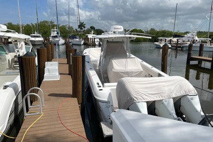 Intrepid 375 Center Console