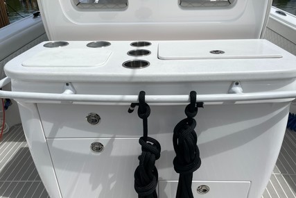 Intrepid 375 Center Console