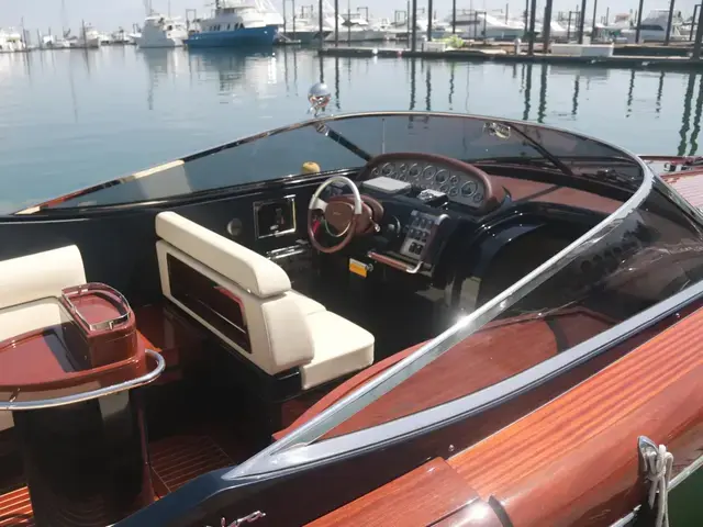 Riva 33 Aqua Super