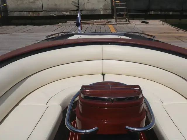 Riva 33 Aqua Super