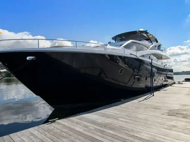 Sunseeker Yacht 86