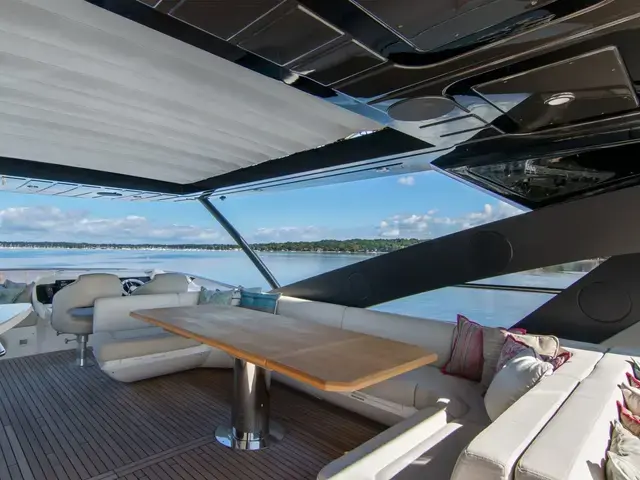 Sunseeker Yacht 86