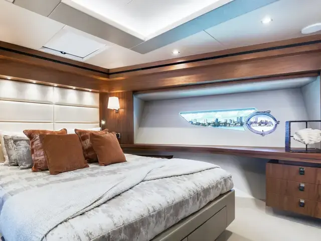 Sunseeker Yacht 86