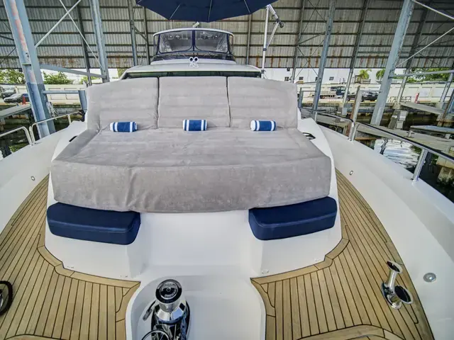 Sunseeker Yacht 86