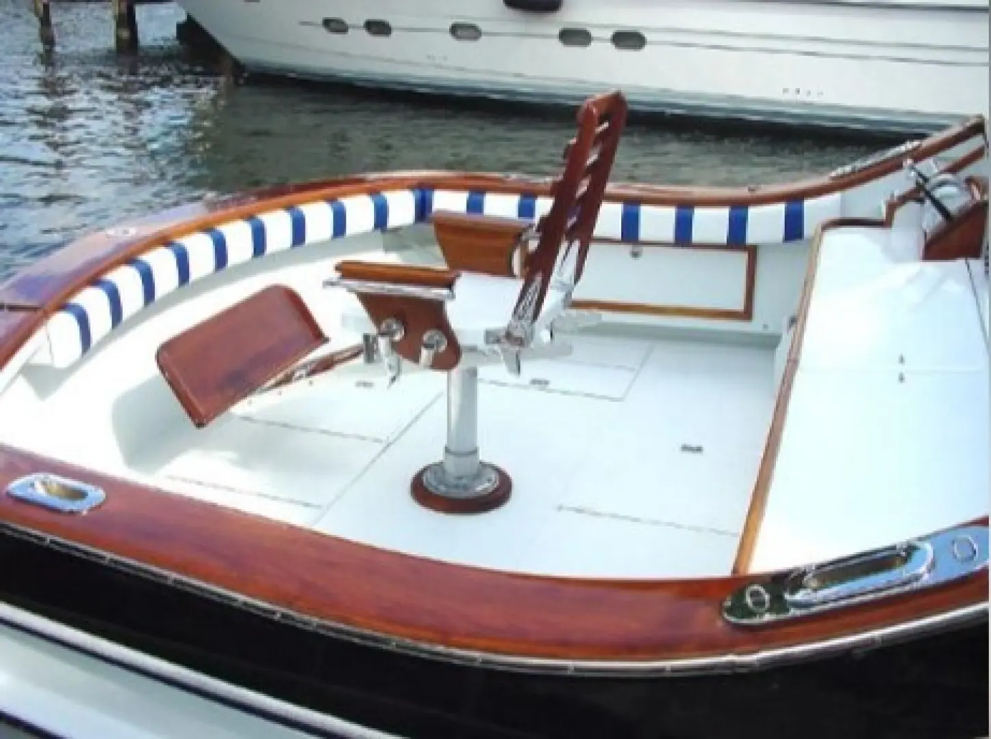 1965 Burger cockpit flybridge motor yacht