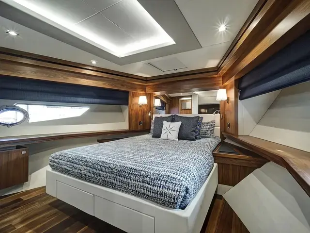 Sunseeker Yacht 86