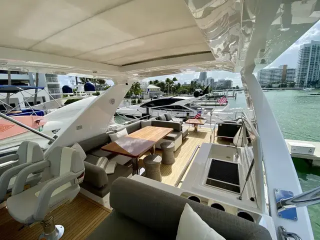 Azimut Flybridge