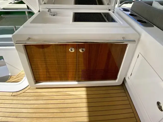 Azimut Flybridge