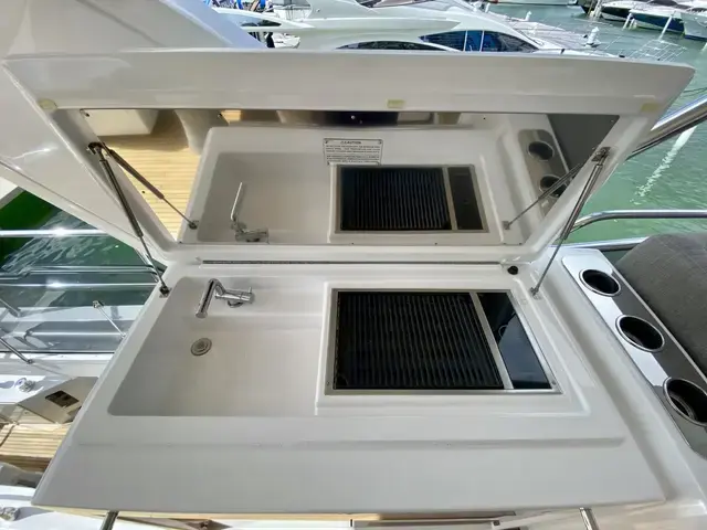 Azimut Flybridge