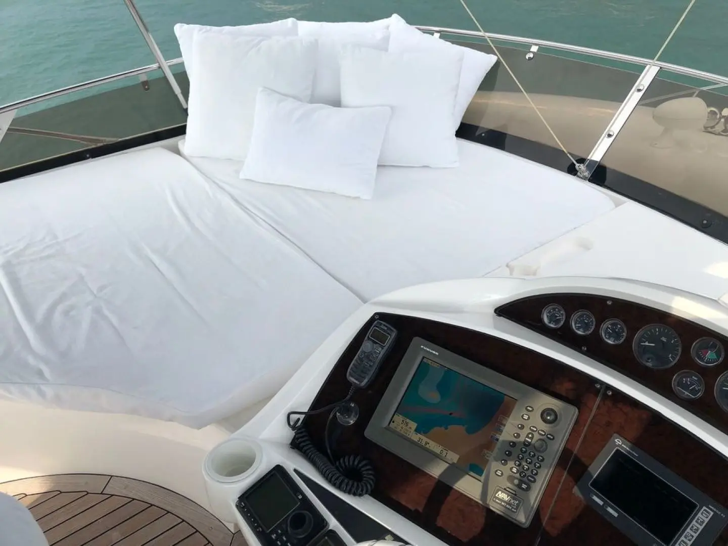 2009 Sunseeker manhattan