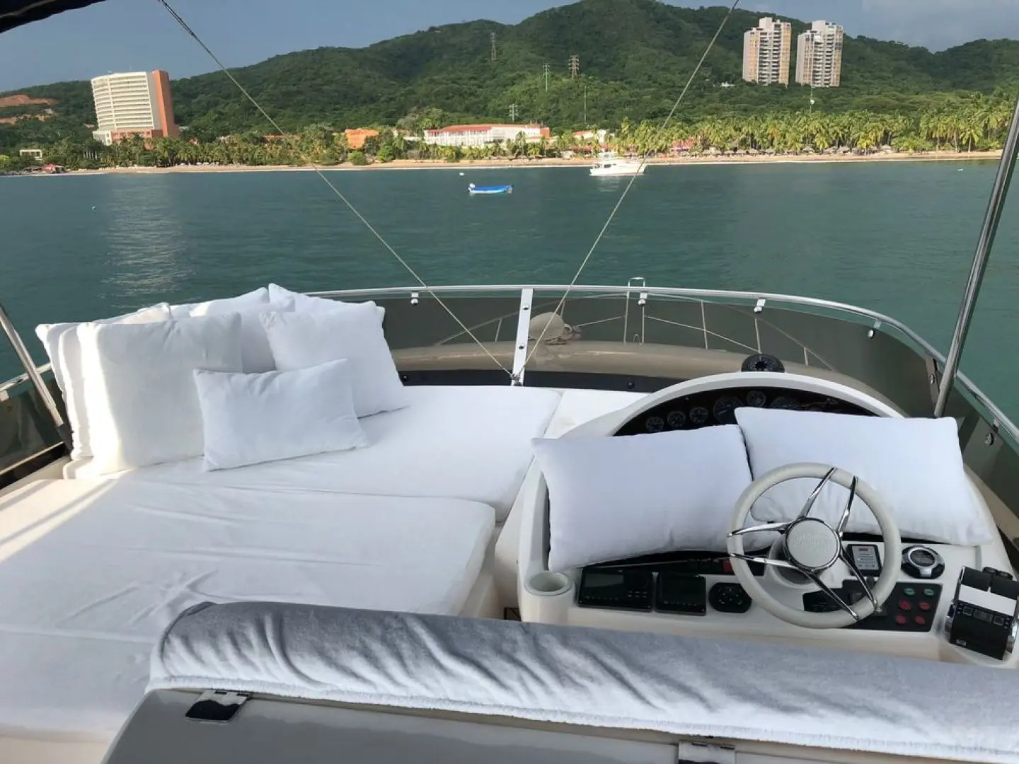 2009 Sunseeker manhattan