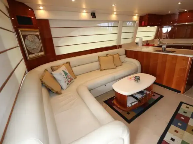 Riviera Enclosed Flybridge