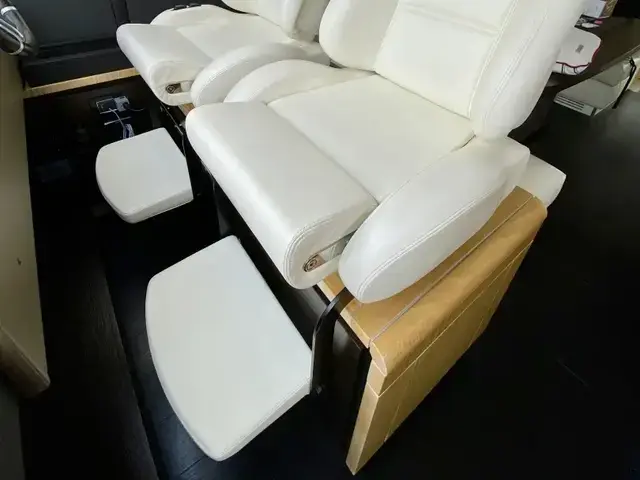 Azimut Flybridge