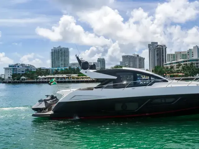 Sunseeker Predator