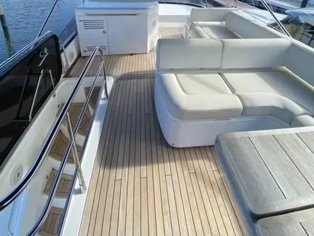 Sunseeker Manhattan 55